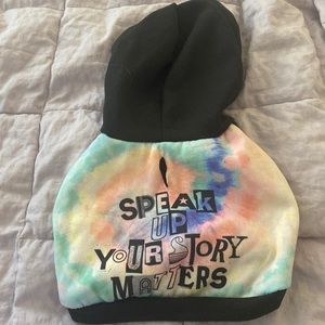 Size small, doggy, hooded, tank top. That says speak up your story matters awwwe